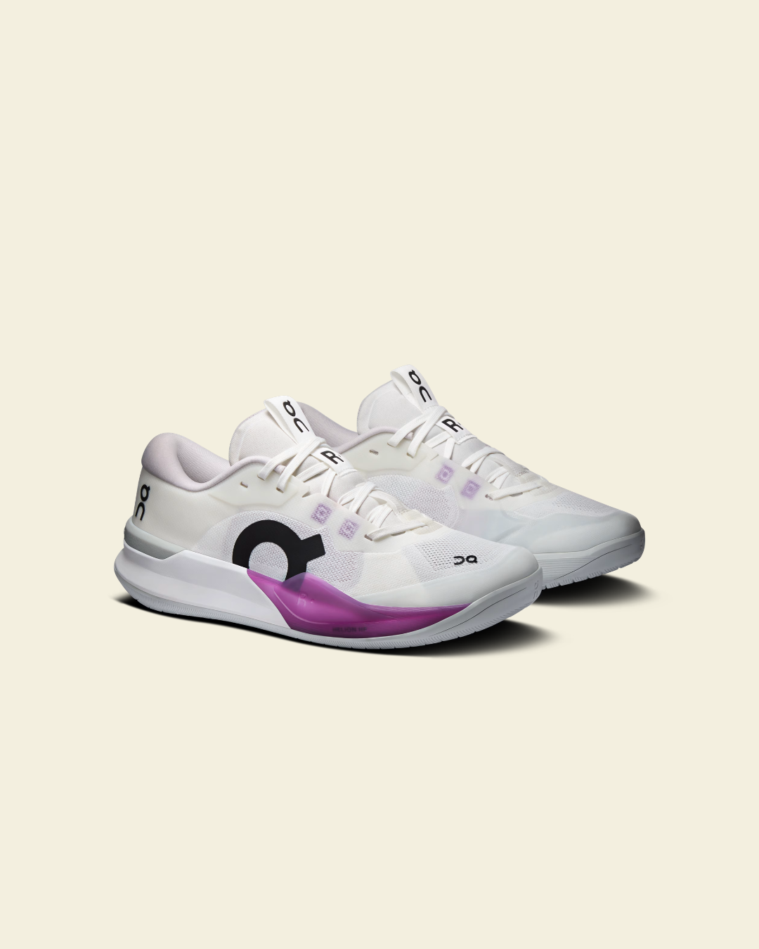 The Roger Pro 3 White | Muscadine