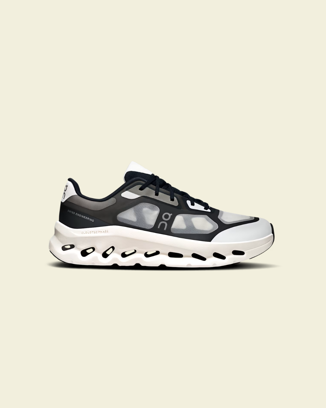Cloudtilt Remix Black|Ivory